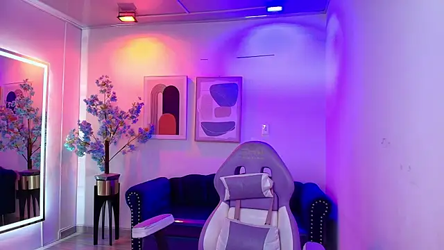 Alanna  scott online show from 04/11/26, 03:55