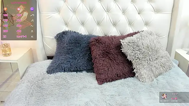 lucyscay  online show from 03/08/26, 09:18