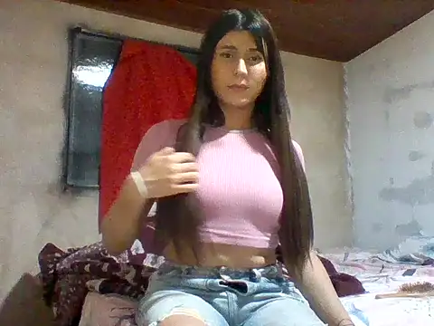 lucyscay  online show from 04/02/26, 03:48