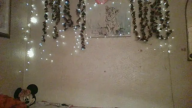 sillymillie4 online show from 06/11/26, 04:32