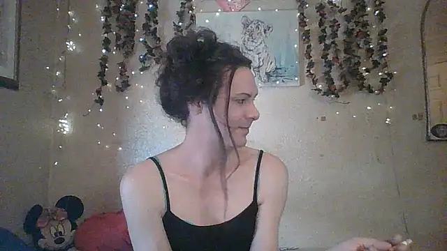 sillymillie4 online show from 06/23/26, 07:12