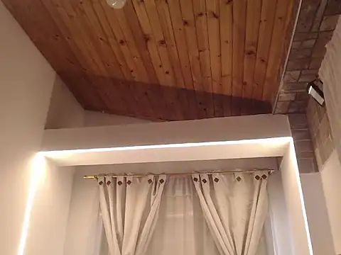 Scarleet miaa online show from 04/16/26, 09:39