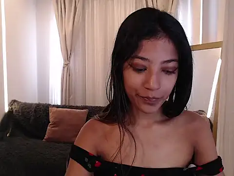 Scarleet miaa online show from 04/24/26, 07:38