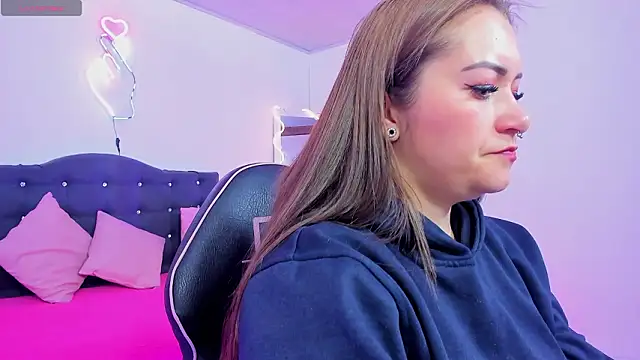 LUNAKITTY TAY online show from 03/17/26, 11:35