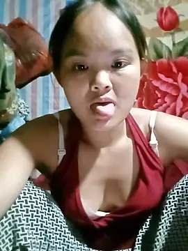 Snapshot of Luminana chatting on 07/07/26, 11:36 Luminana online show from 07/07/26, 11:36