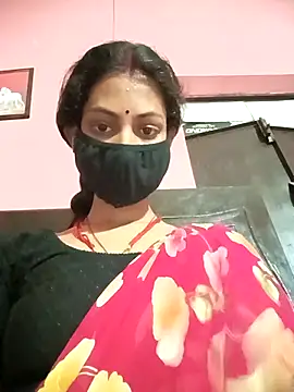 BIG QWEEN NO1 online show from 04/01/26, 11:22