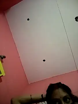 BIG QWEEN NO1 online show from 04/10/26, 05:56