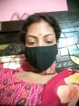 BIG QWEEN NO1 online show from 04/21/26, 10:10