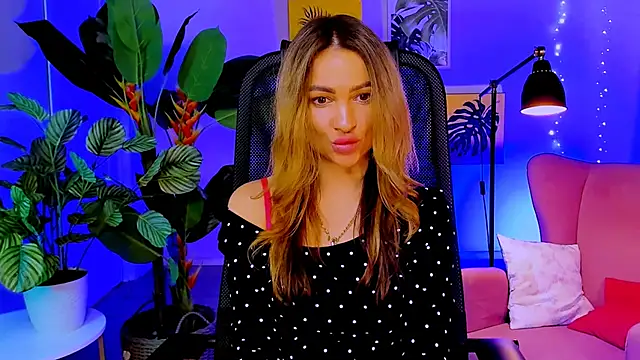 Snapshot of KrisWillis chatting on 03/02/26, 01:18 KrisWillis online show from 03/02/26, 01:18