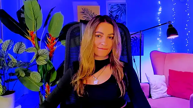 Snapshot of KrisWillis chatting on 03/04/26, 01:39 KrisWillis online show from 03/04/26, 01:39