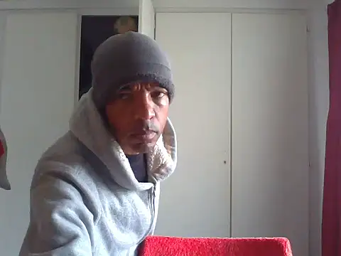 Snapshot of lavelle26 chatting on 05/01/26, 08:30 lavelle26 online show from 05/01/26, 08:30