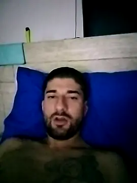 Snapshot of Camilo696903 chatting on 05/18/26, 03:13 Camilo696903 online show from 05/18/26, 03:13