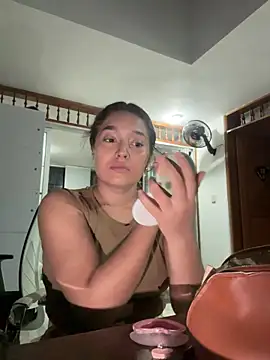 Emily Harpeer online show from 06/07/26, 10:19