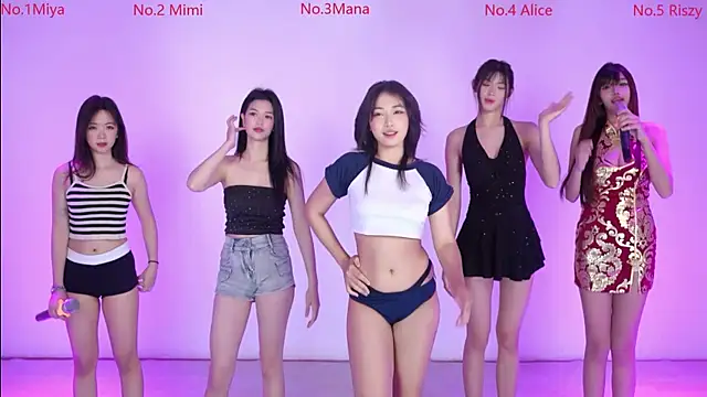 Velvet-girl online show from 02/15/26, 10:25