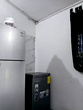 Zoe Renata online show from 03/12/26, 08:48