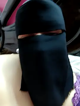 Warda Egy online show from 04/02/26, 10:35