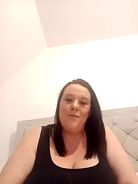 louisa36 online show from 02/24/26, 09:57