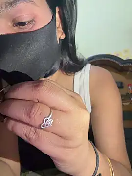 Cutedesigirl online show from 04/13/26, 07:08