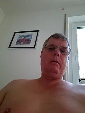 nackedei071 online show from 05/07/26, 06:46