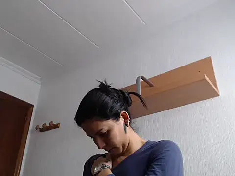 ZeforAitanna online show from 02/11/26, 10:20