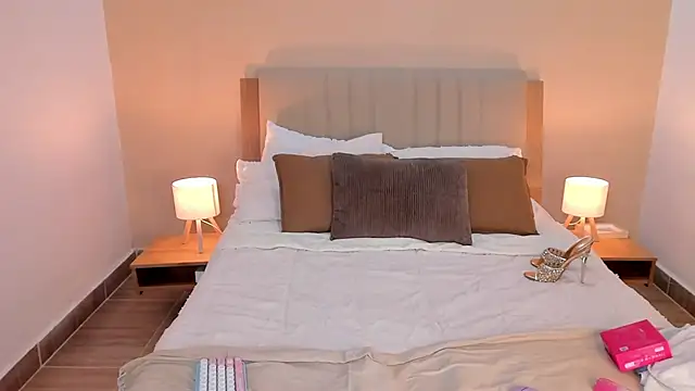 katt souza1 online show from 03/04/26, 11:44