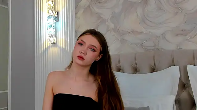 StacyHicks online show from 04/11/26, 03:05