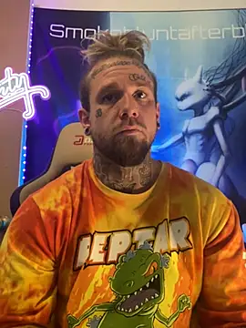 Smokebluntafterblunt online show from 02/19/26, 02:57