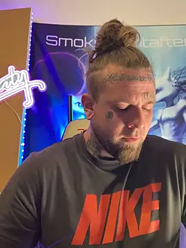 Smokebluntafterblunt online show from 03/02/26, 09:16