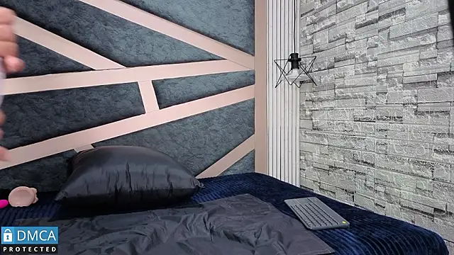 sandra rey  online show from 02/25/26, 07:01