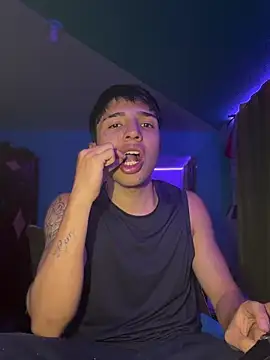 Snapshot of dirtydickkk chatting on 02/28/26, 04:02 dirtydickkk online show from 02/28/26, 04:02