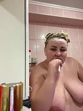 Mommy-girl-Lola online show from 02/17/26, 09:50