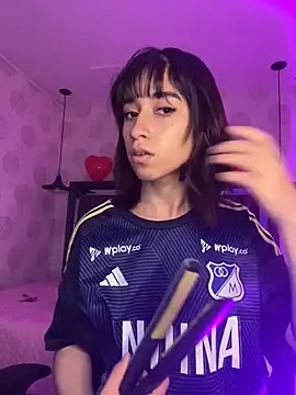 alahia pink online show from 02/25/26, 04:00