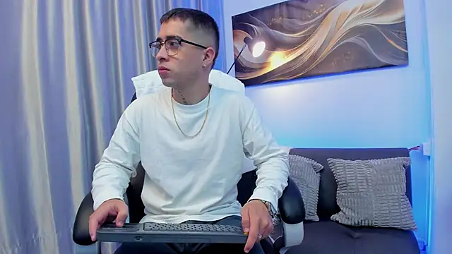 Tommas Jhonson online show from 04/02/26, 04:10