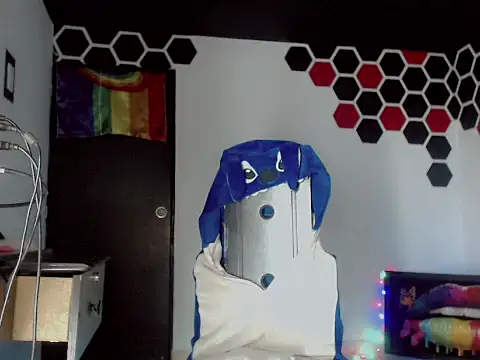 nebullax mcqueen online show from 02/20/26, 01:22