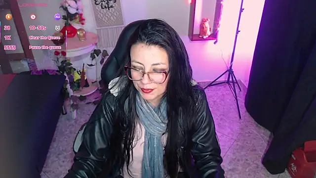 QueenRose94 online show from 03/13/26, 12:12