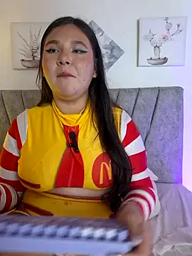 Wild lilhyy online show from 04/21/26, 01:42