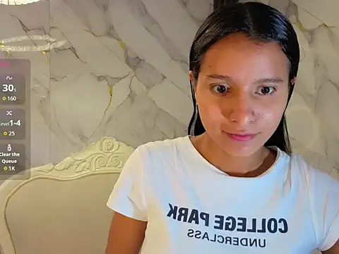Cataleya23 a online show from 04/19/26, 01:10