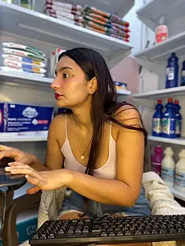 -BabyLuna online show from 03/31/26, 12:27