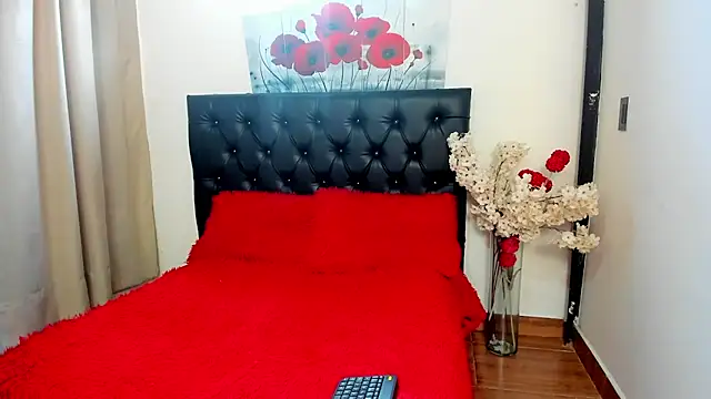 Kitty f00x online show from 07/13/26, 01:03