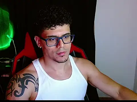 Logan0626 online show from 02/11/26, 12:48