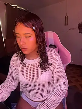 Rylia online show from 04/05/26, 04:15