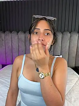 Nanda vixen  online show from 03/30/26, 03:07