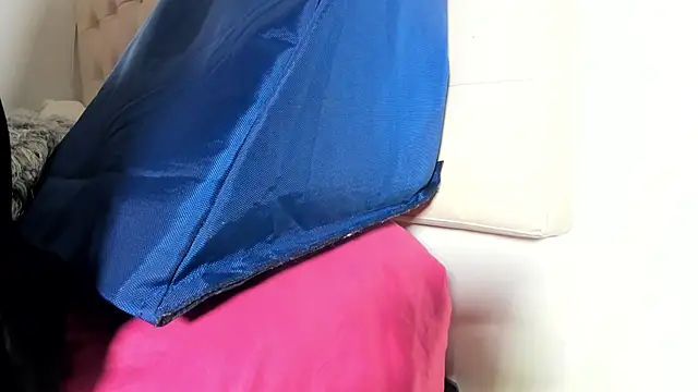 MiaEvans0 online show from 03/26/26, 03:01