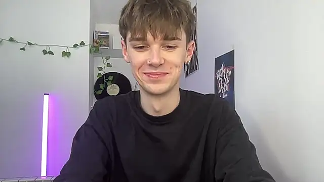 YourMilkyGuy online show from 04/20/26, 02:20