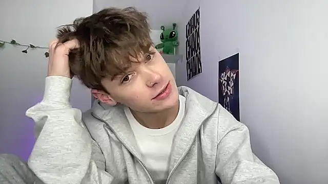 YourMilkyGuy online show from 04/29/26, 04:44