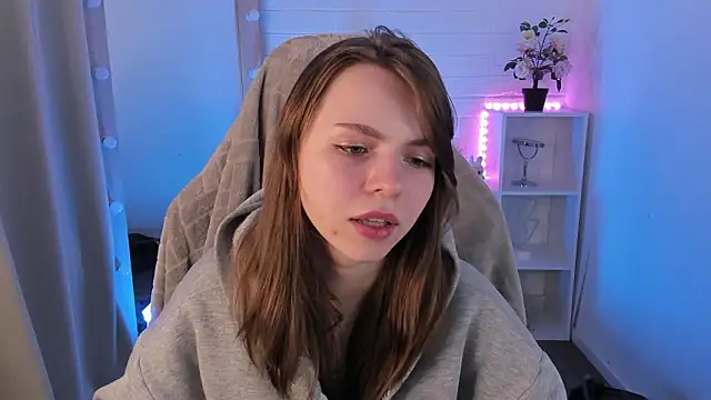 LesleySky online show from 02/27/26, 08:20