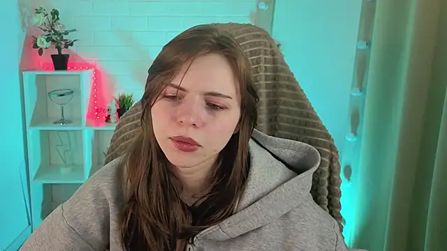 LesleySky online show from 03/04/26, 05:02