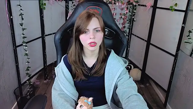 LesleySky online show from 03/05/26, 08:38