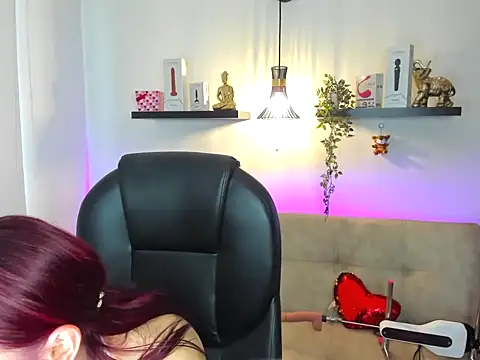 naomy stanley online show from 04/08/26, 09:48