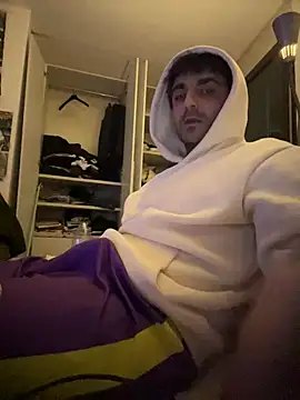 elia2711 online show from 02/11/26, 01:43